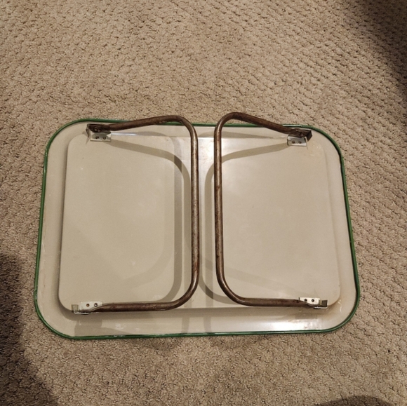 Vintage metal folding tray - Picture 2 of 5